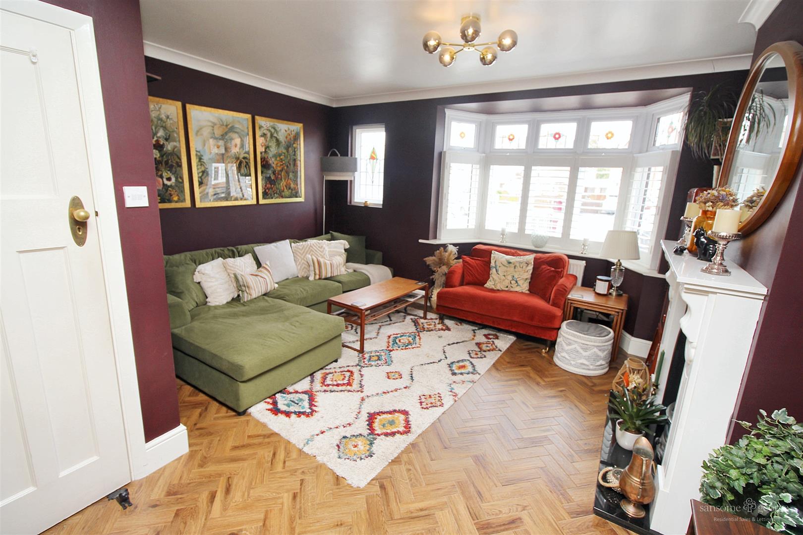 3 bed property in Glenwood Drive, Reading